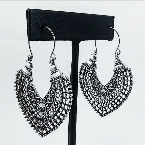 Jewelry - 📛Out Of Stock📛 Mandala Arrowhead Earrings